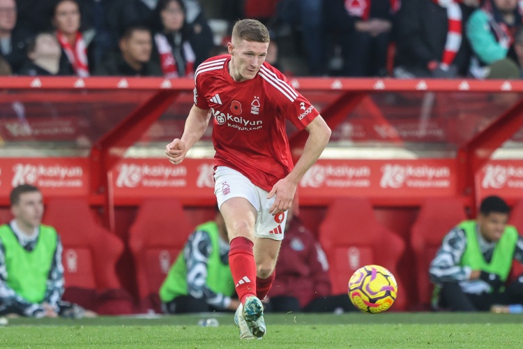 乐鱼官方网站-镜报：曼城相信他们已在安德森竞争战胜出，有信心6500万镑签下