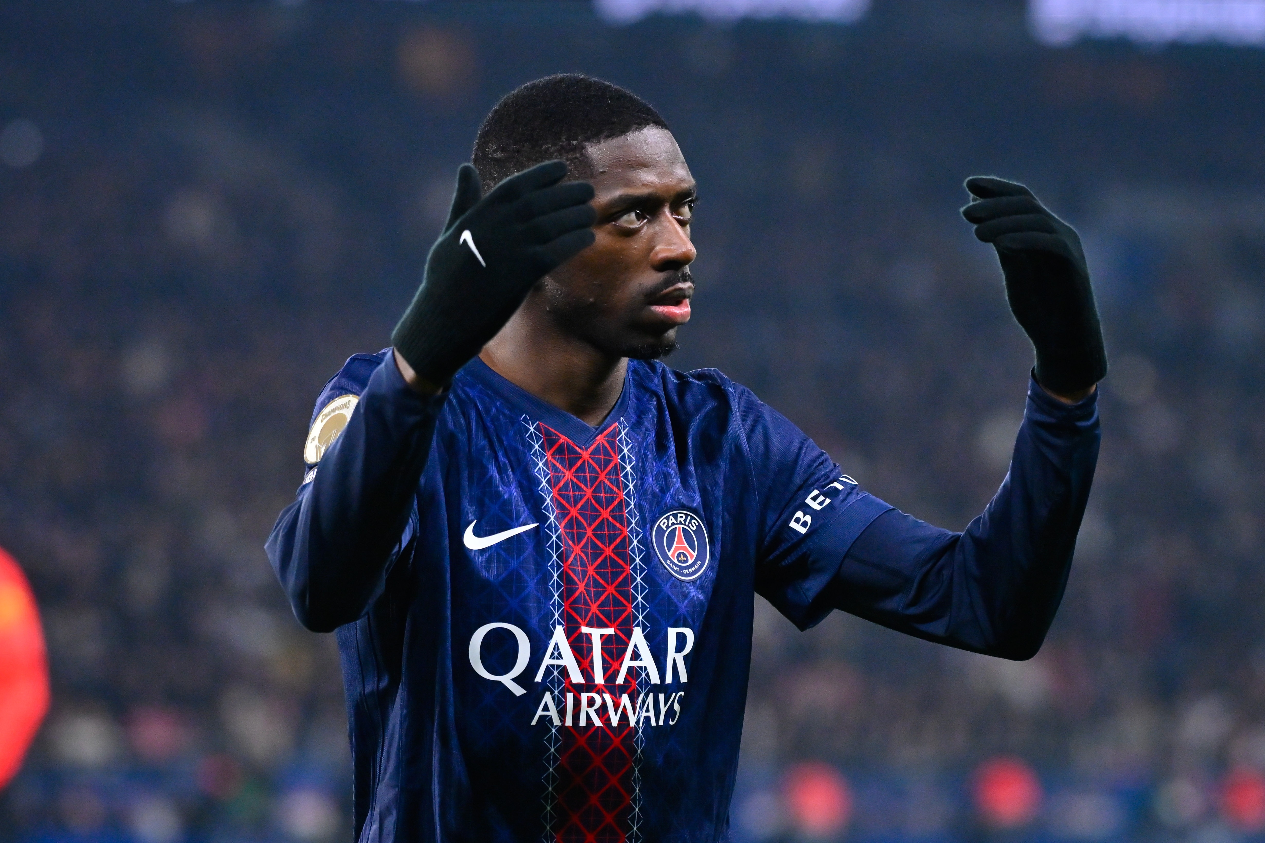 乐鱼-身价1亿！每体独家：曼城总监与登贝莱经纪人会面，进行初步接触