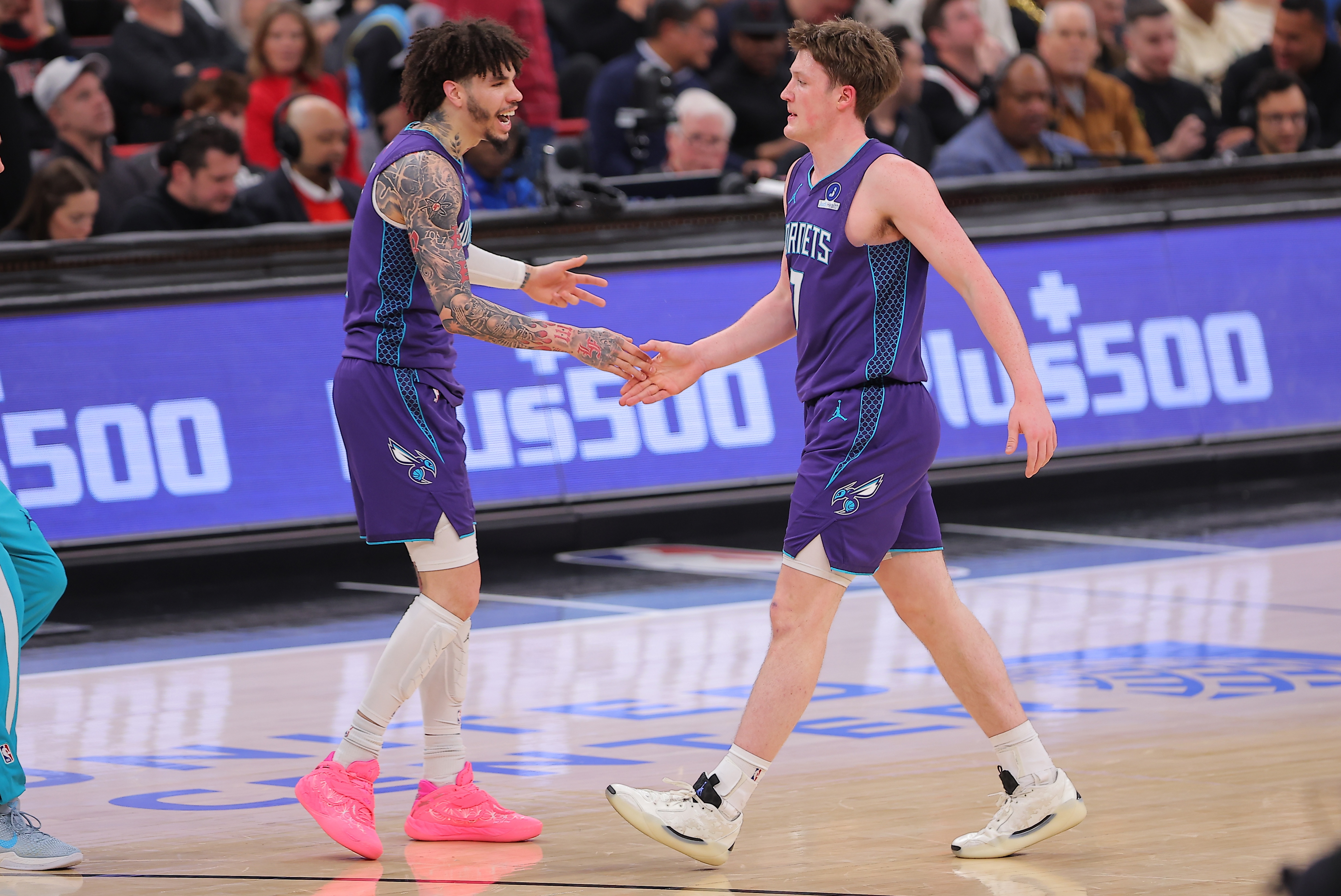 乐鱼登录入口-NBA彩经：黄蜂拿下魔术&amp;勇士射落太阳分别锁定分区第八